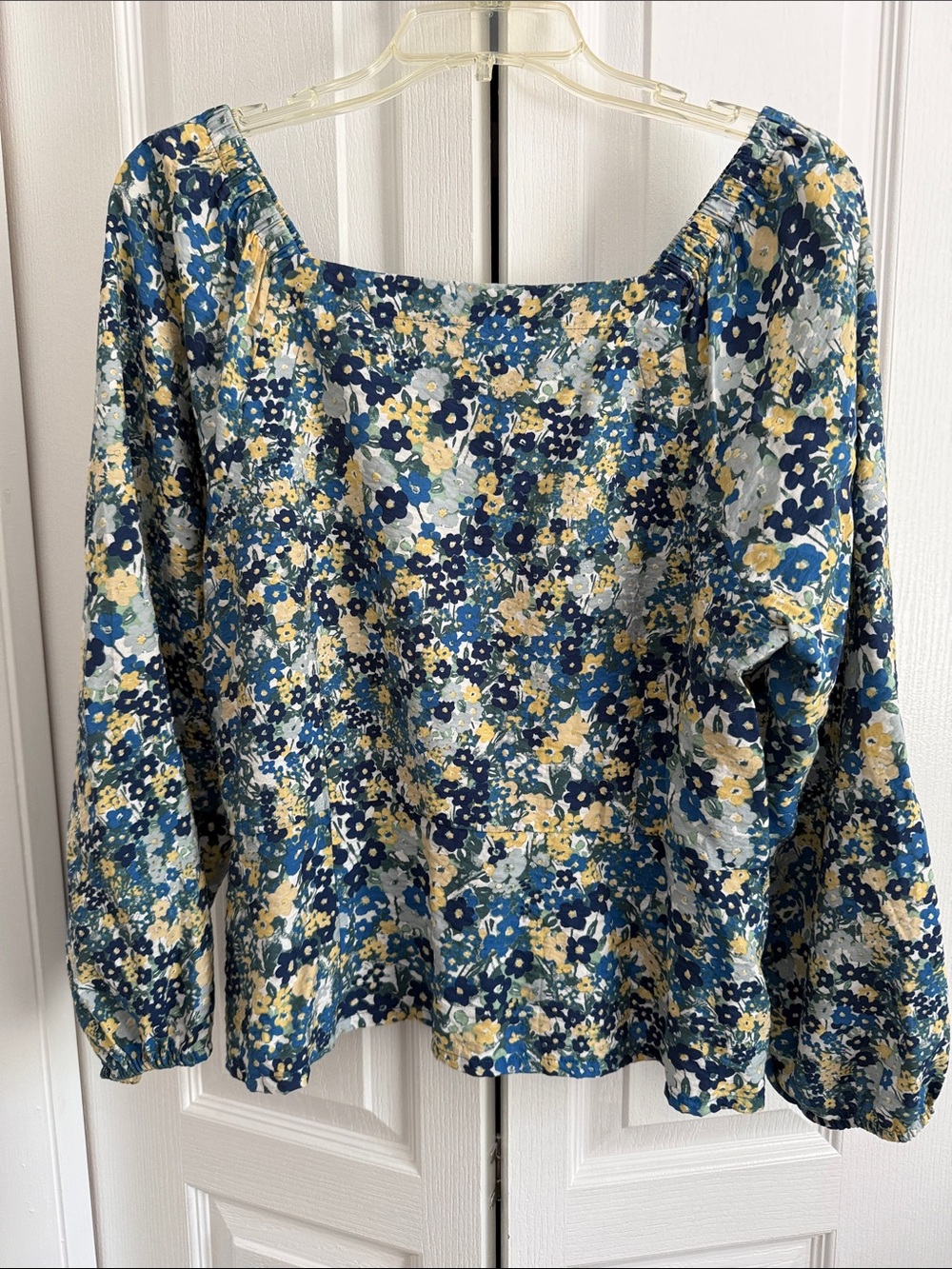 Ann Taylor Blue & Yellow Floral Puff-Sleeve Blouse - Picture 5 of 5